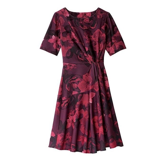 Avon Rochelle Dress - Picture 3 of 4